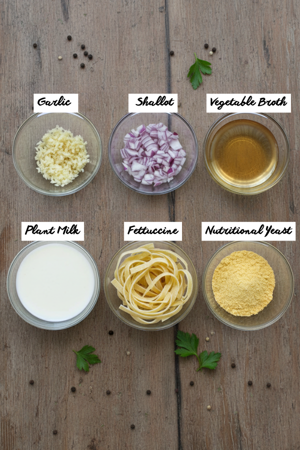 Mediterranean chicken ingredients, slow cooking chicken thighs